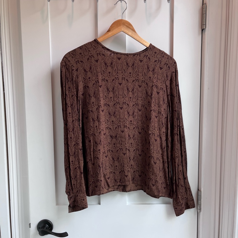 Vintage Blouse with Button Back Detail and Beautiful Print Size 10 Fits Like M